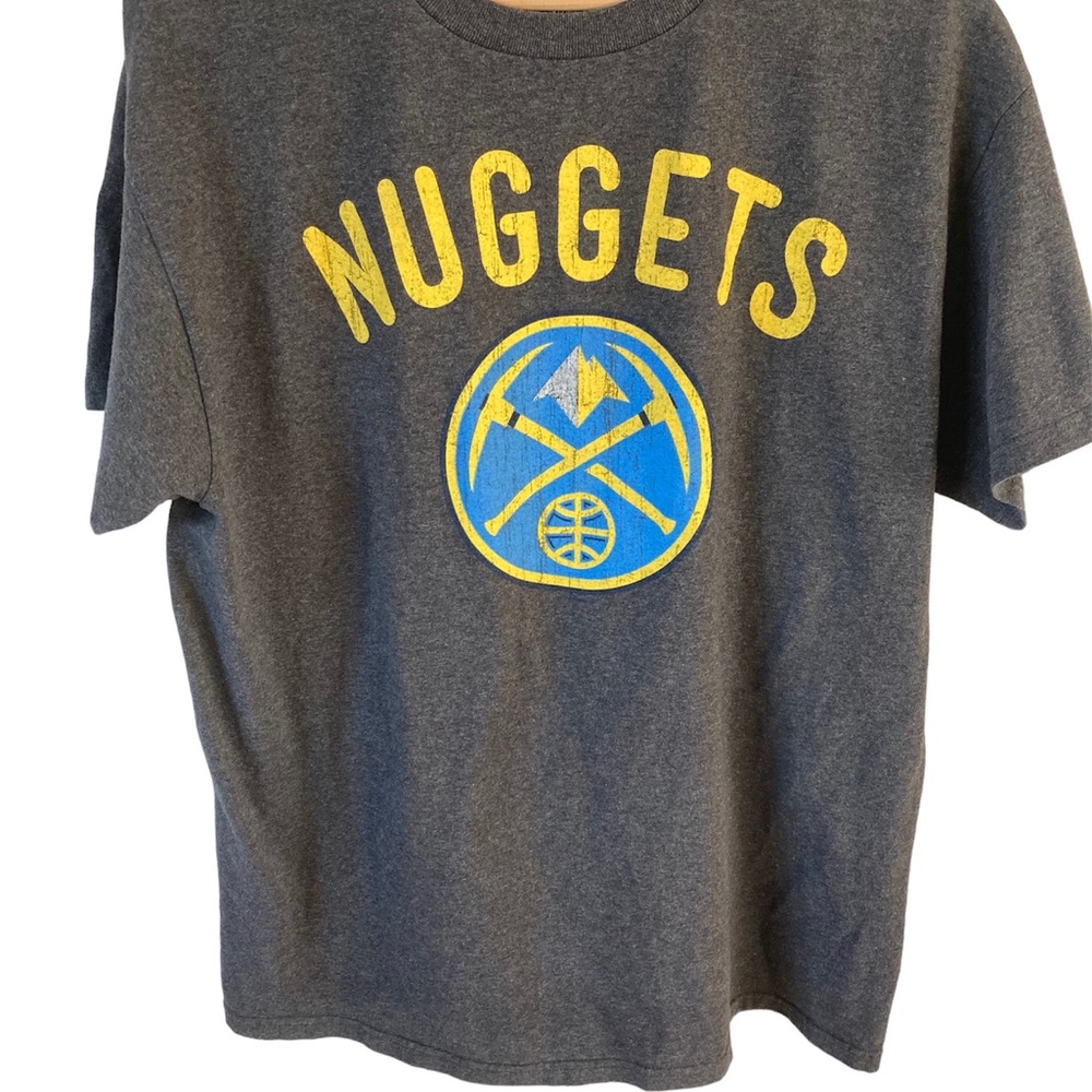 Denver Nuggets NBA Mens Large T shirt